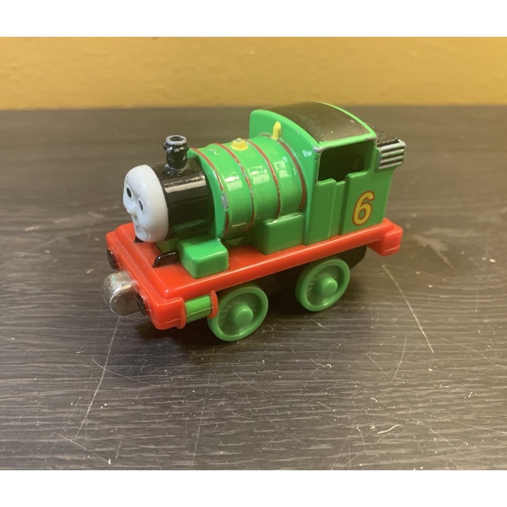 2002‎ Thomas & Friends Die-Cast Metal Magnetic Easter Percy Tank Engine
